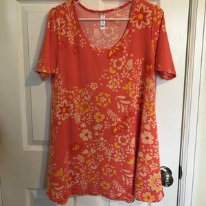 LuLaRoe Medium Perfect T - Never Worn
